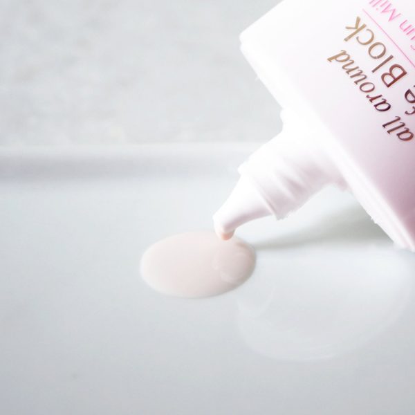 Missha All Around Safe Block Soft Finish Sun Milk SPF50+ Or PA+++ - Image 2